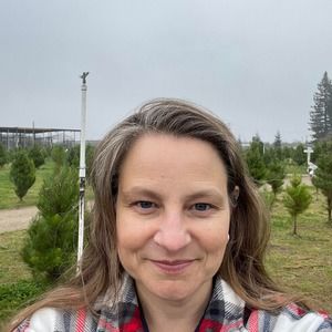 Meet your Posher, Kay